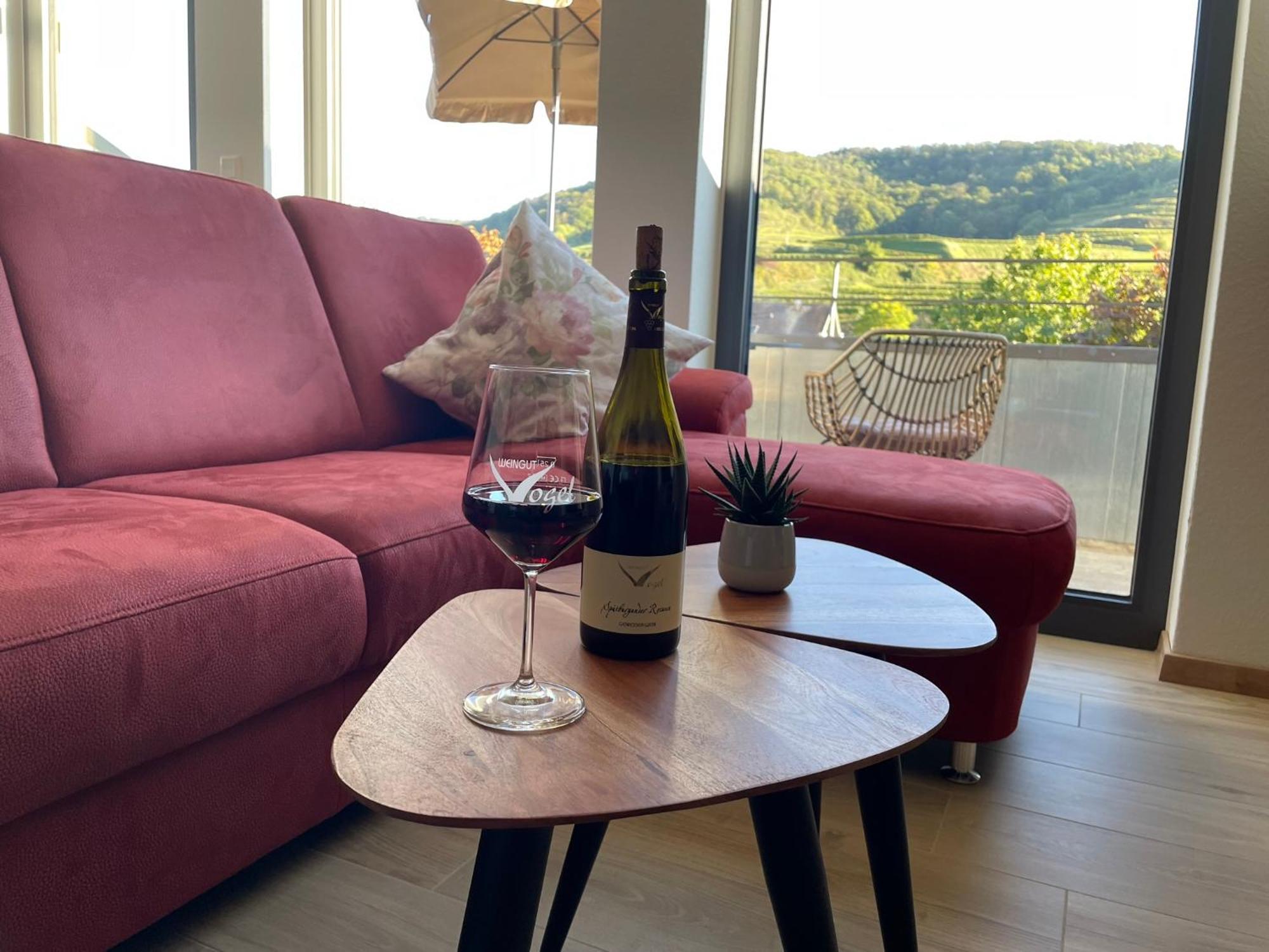 Appartement Weingut & Strausswirtschaft Vogel à Vogtsburg im Kaiserstuhl Extérieur photo